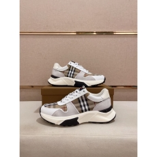 Burberry Low Shoes